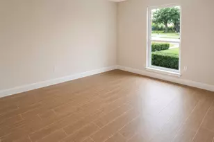 2301 Morning Dr, Baytown, TX 77520 - Photo 27