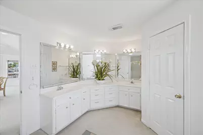 151 Tamana Drive, Tiki Island, TX 77554 - Photo 17