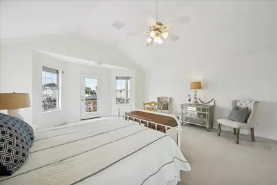 151 Tamana Drive, Tiki Island, TX 77554 - Photo 15