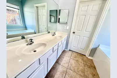 6826 Chester Oak Drive, Houston, TX 77083 - Photo 23