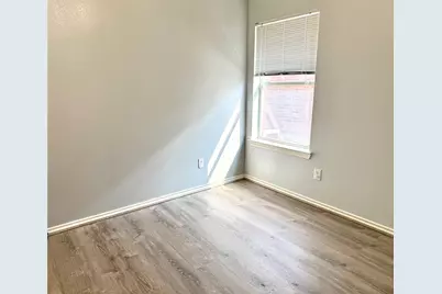 6826 Chester Oak Drive, Houston, TX 77083 - Photo 17
