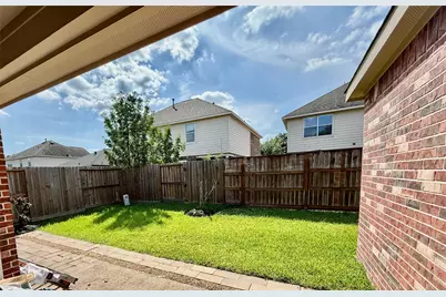 6826 Chester Oak Drive, Houston, TX 77083 - Photo 31
