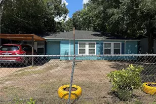 6111 Beldart St, Houston, TX 77033 - Photo 1