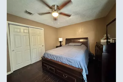 6111 Beldart Street, Houston, TX 77033 - Photo 5