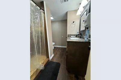 6111 Beldart Street, Houston, TX 77033 - Photo 7