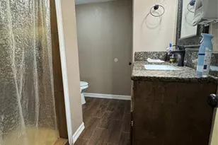 6111 Beldart St, Houston, TX 77033 - Photo 7