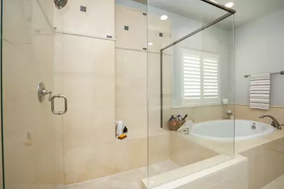10901 Upland Park, Houston, TX 77043 - Photo 29