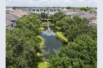 10901 Upland Park, Houston, TX 77043 - Photo 49