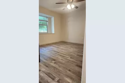 43 Dew Fall Court, The Woodlands, TX 77380 - Photo 9
