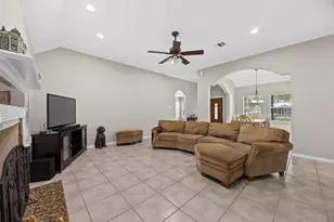 2318 Geronimo Ln, Rosenberg, TX 77471 - Photo 5