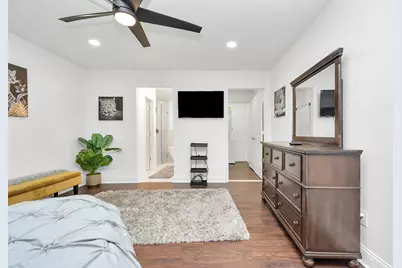 4841 Clover Street, Houston, TX 77033 - Photo 13