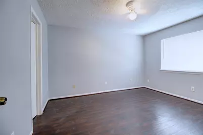 11842 Spring Grove Drive, Houston, TX 77099 - Photo 21
