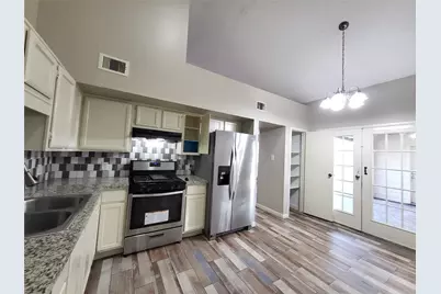 11842 Spring Grove Drive, Houston, TX 77099 - Photo 7