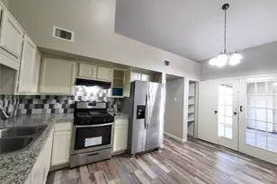 11842 Spring Grove Dr, Houston, TX 77099 - Photo 7