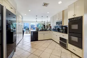 3831 Del Monte Dr, Houston, TX 77019 - Photo 19