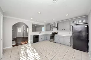 19019 Remington Park Dr, Houston, TX 77073 - Photo 11