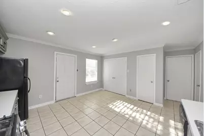 19019 Remington Park Drive, Houston, TX 77073 - Photo 13