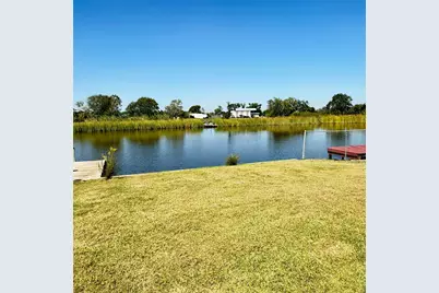 143 Bastrop Bayou Drive, Angleton, TX 77515 - Photo 7