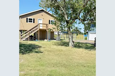 143 Bastrop Bayou Drive, Angleton, TX 77515 - Photo 3