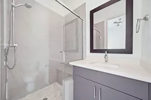 3409 Timbergrove Oaks St, Houston, TX 77008 - Photo 15