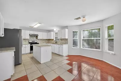8366 Golf Green Circle, Houston, TX 77036 - Photo 11