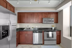 1111 Caroline St, Houston, TX 77010 - Photo 15