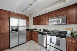 1111 Caroline St, Houston, TX 77010 - Photo 15