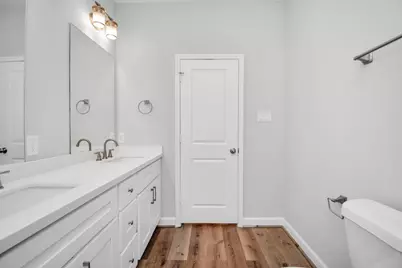 2339 Hoskins Drive, Houston, TX 77080 - Photo 33