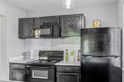 4600 West Pioneer Drive #212, Irving, TX 75061 - Photo 7