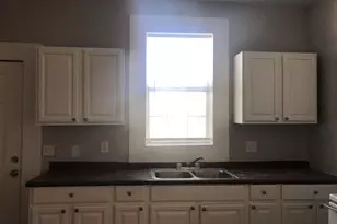 2210 Sabine Pass Ave, Beaumont, TX 77701 - Photo 3