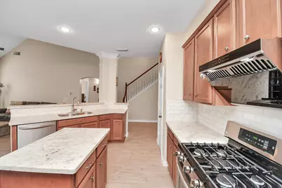 11407 Creekwood Hills Lane, Houston, TX 77070 - Photo 9