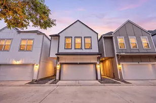 8422 Berry Green Ln, Houston, TX 77022 - Photo 1
