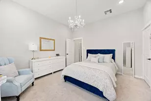 8422 Berry Green Ln, Houston, TX 77022 - Photo 13