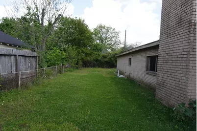 117 Light Company Road, Pasadena, TX 77506 - Photo 3
