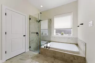 131 Castlegate Ln, Houston, TX 77065 - Photo 25
