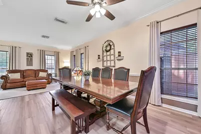 14219 Oak Chase Drive, Houston, TX 77062 - Photo 11
