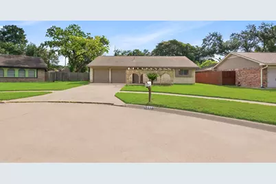 16338 Autumn Wind Drive, Houston, TX 77090 - Photo 3
