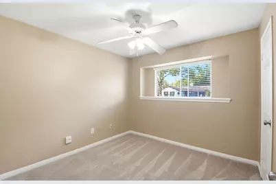 16338 Autumn Wind Drive, Houston, TX 77090 - Photo 33