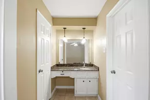 16338 Autumn Wind Dr, Houston, TX 77090 - Photo 23
