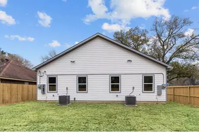 1010 Junell Street, Houston, TX 77088 - Photo 15