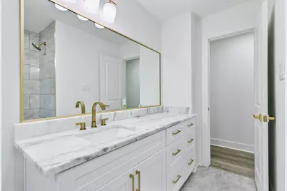 18111 Barbuda Lane, Houston, TX 77058 - Photo 9
