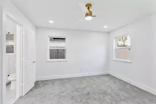 18111 Barbuda Ln, Houston, TX 77058 - Photo 11