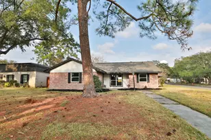 18111 Barbuda Ln, Houston, TX 77058 - Photo 29