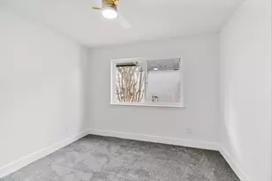 18111 Barbuda Ln, Houston, TX 77058 - Photo 17