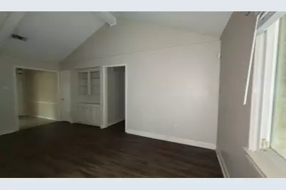 1902 Shadow Rock Drive, Houston, TX 77339 - Photo 9