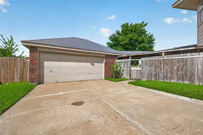 11930 Matagorda Lane, Sugar Land, TX 77498 - Photo 45