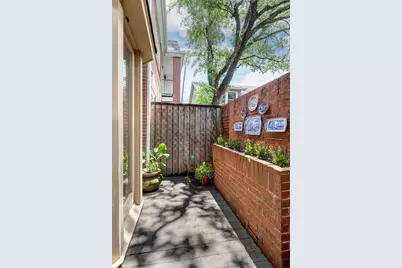 4904 Yoakum Boulevard, Houston, TX 77006 - Photo 25