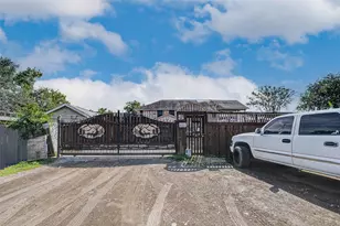 3623 Inez St, Fresno, TX 77545 - Photo 1