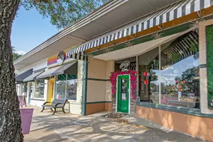 214 Texas St, Tomball, TX 77375 - Photo 35