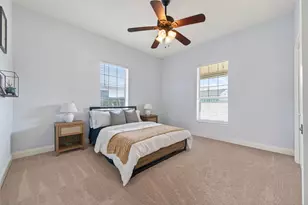 214 Texas St, Tomball, TX 77375 - Photo 29